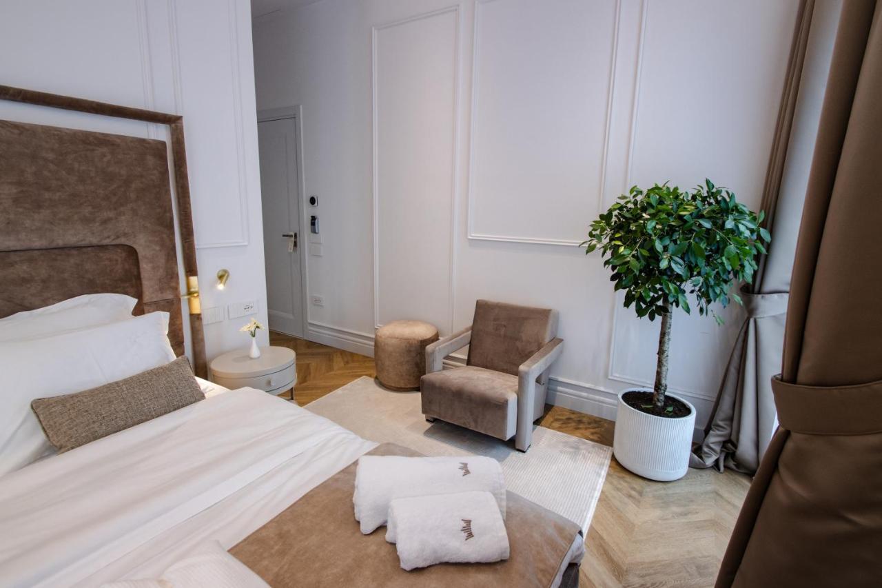 Junior Suite,1298572378:JPEG