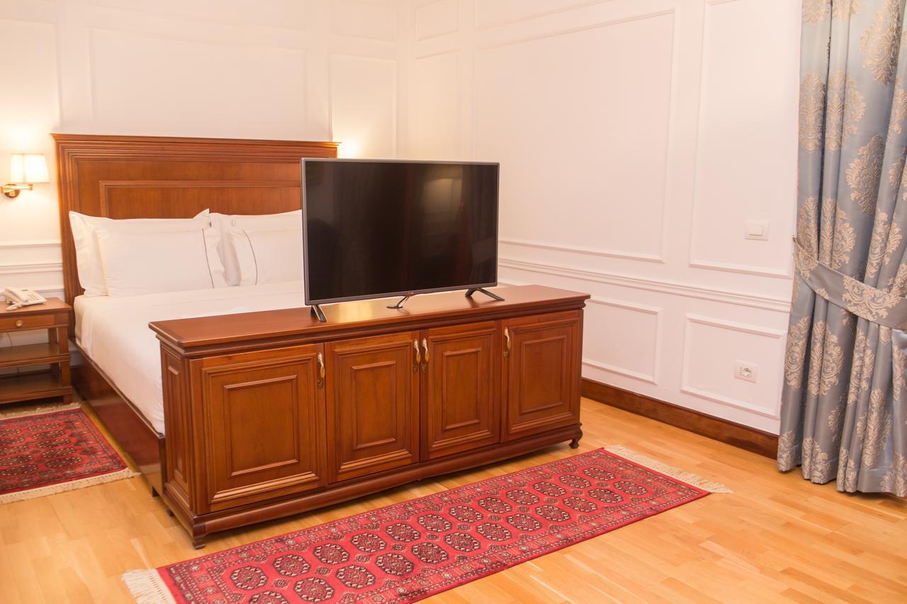 Suite Balcony,516218976:JPEG