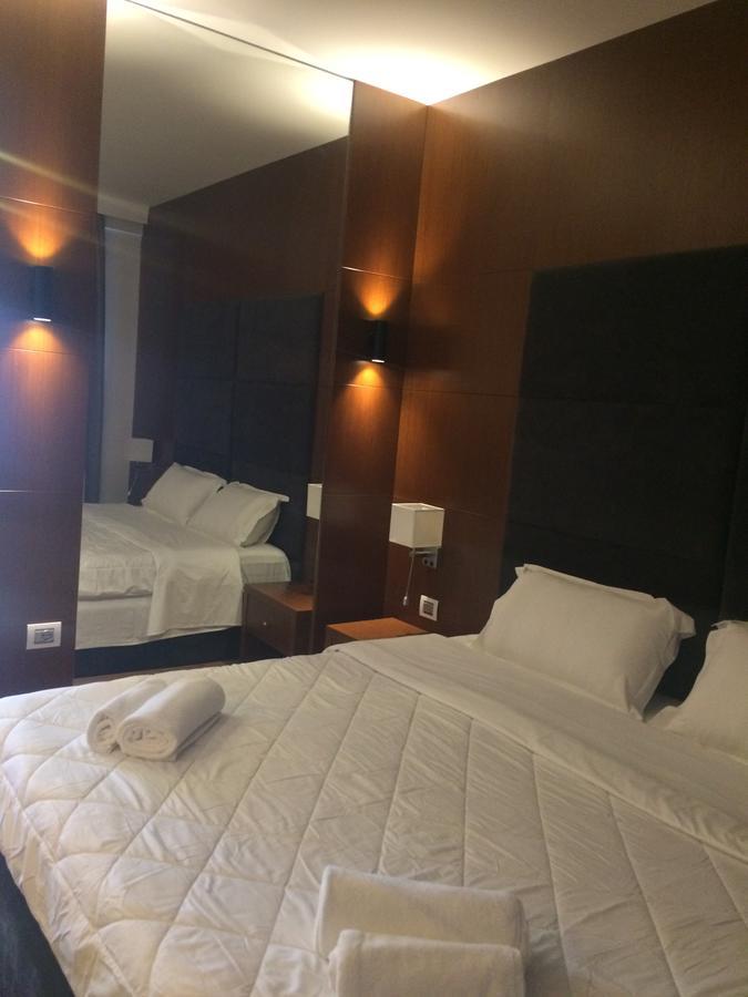 Deluxe Family Suite,1071537139:JPEG